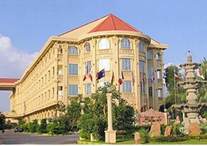 Goldiana Angkor 4*