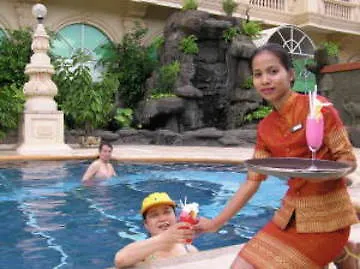 Goldiana Angkor Hotel 4*